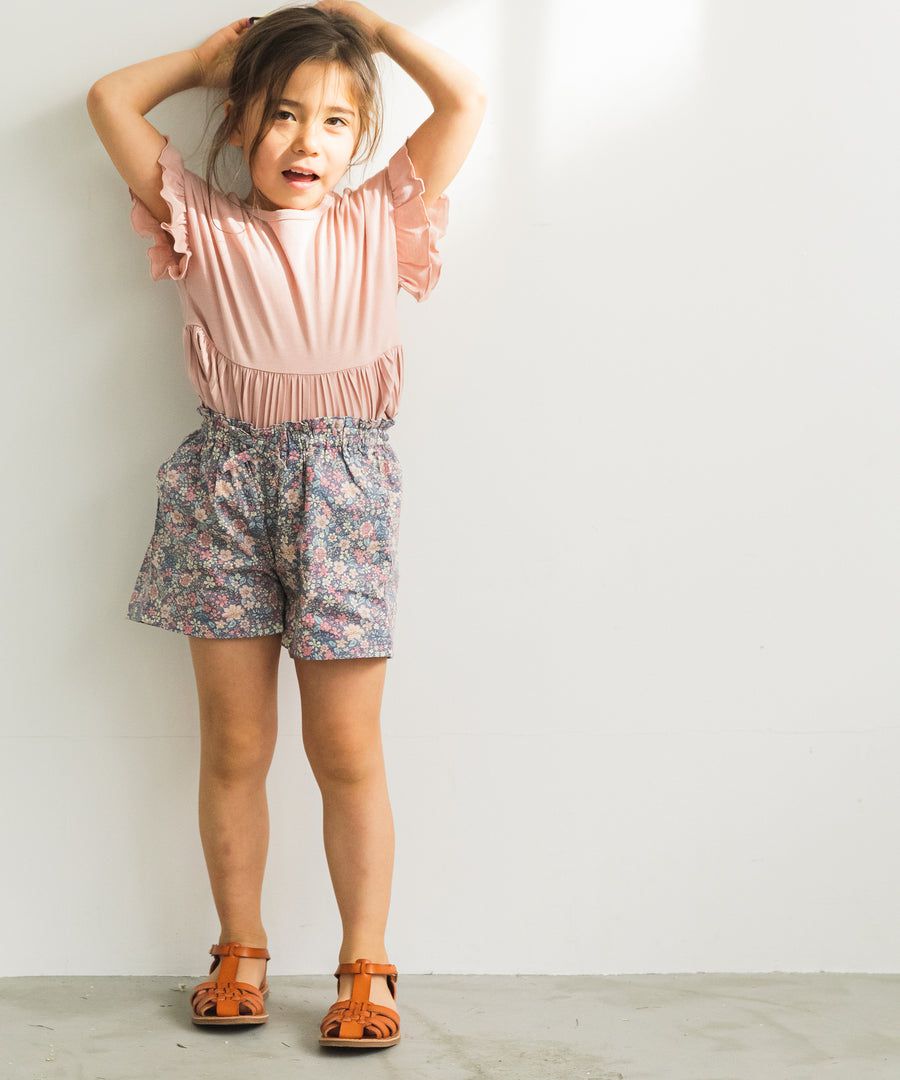 日本 PAIRMANON - 蝴蝶結綁帶短褲-碎花-摩卡薄荷