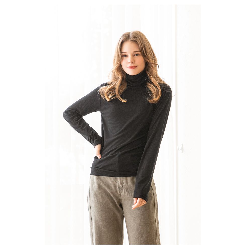 韓國 SOUP - 高領嫘縈混紡內搭衣-象牙白 (Free)