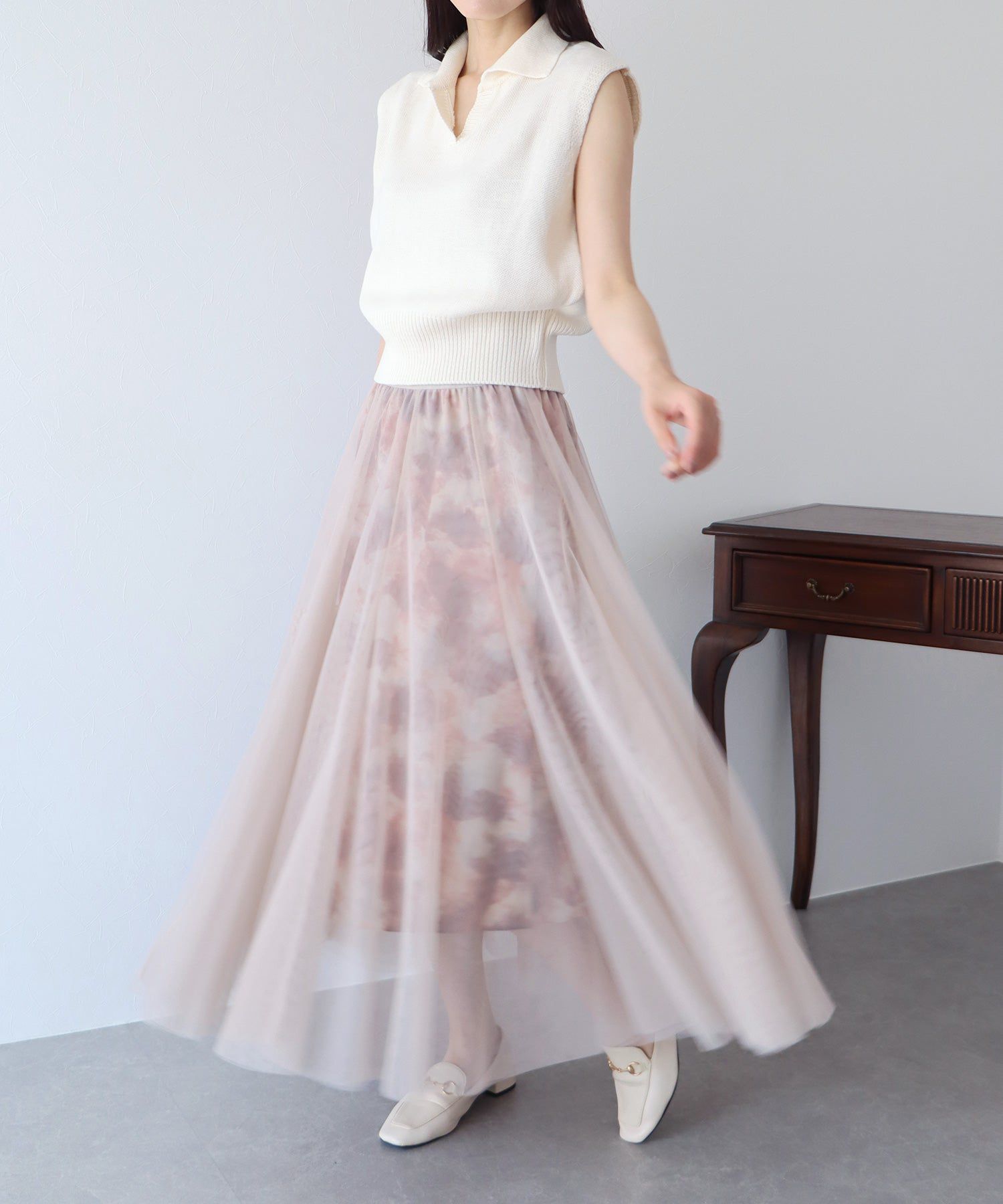 日本 BLUE EAST - 浪漫印花雙層紗裙-卡其