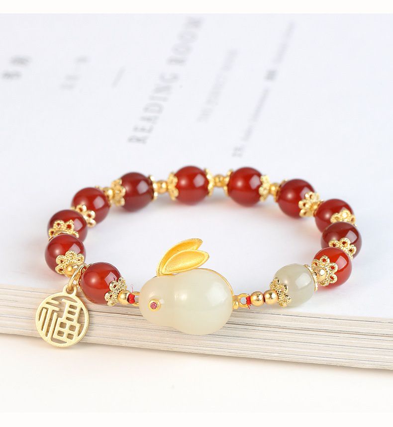 8mm天然和田玉玉兔手鍊-彈力繩款 (13-18cm)