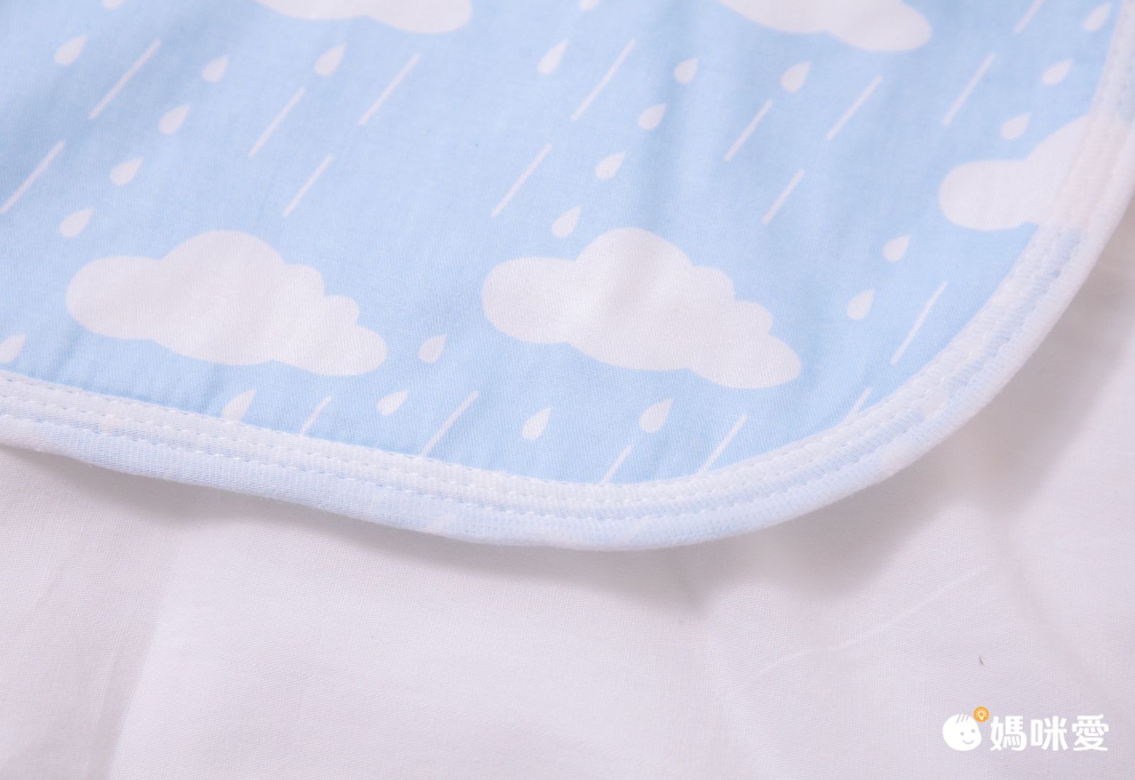 防水隔尿墊-泰迪小熊 (50*70cm)