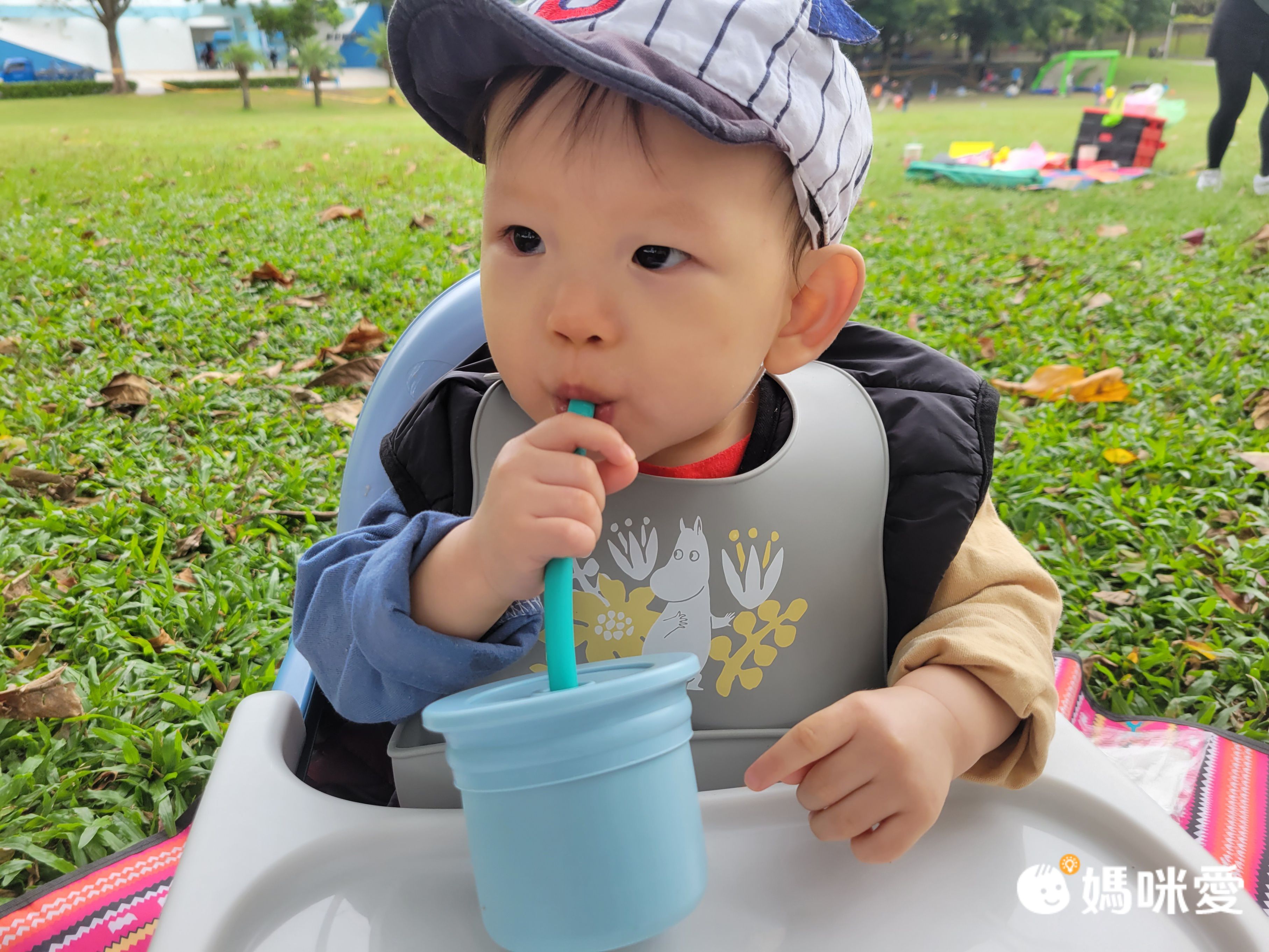 媽咪界熱搜NO.1！【minikoioi 美型餐具】，可進微波爐、消毒鍋