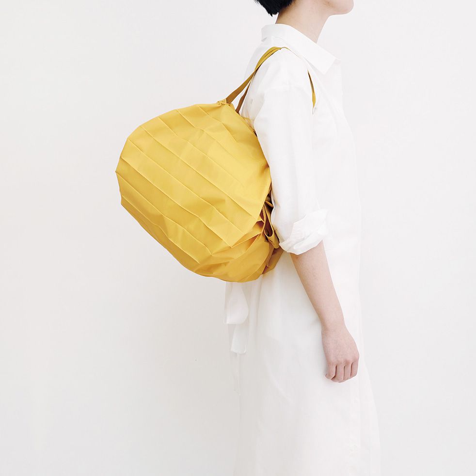 日本 MARNA - Shupatto 秒收摺疊購物袋-五週年限定升級款-暖陽黃 (M(30x35cm))-耐重5kg / 15L