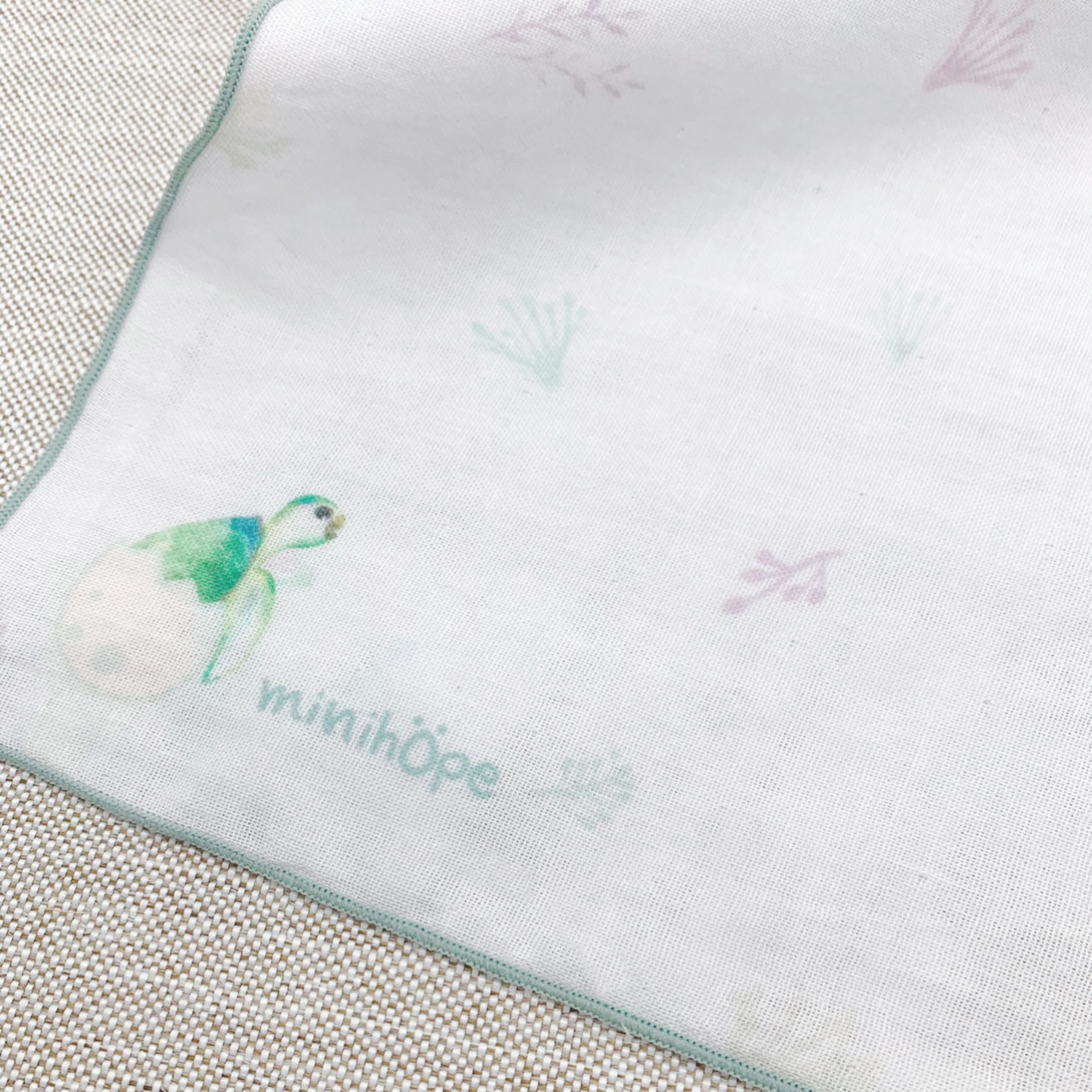 minihope美好的親子生活 - 有機棉雙層紗手帕28x28cm-綠蠵龜 (綠)