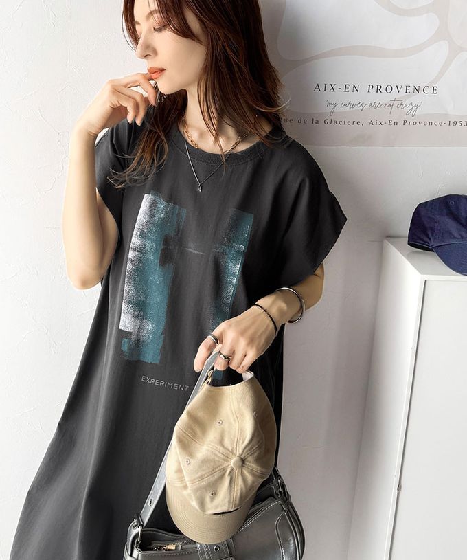 日本 Classical Elf - 下擺蕾絲酷感印花法式袖洋裝-檢查表