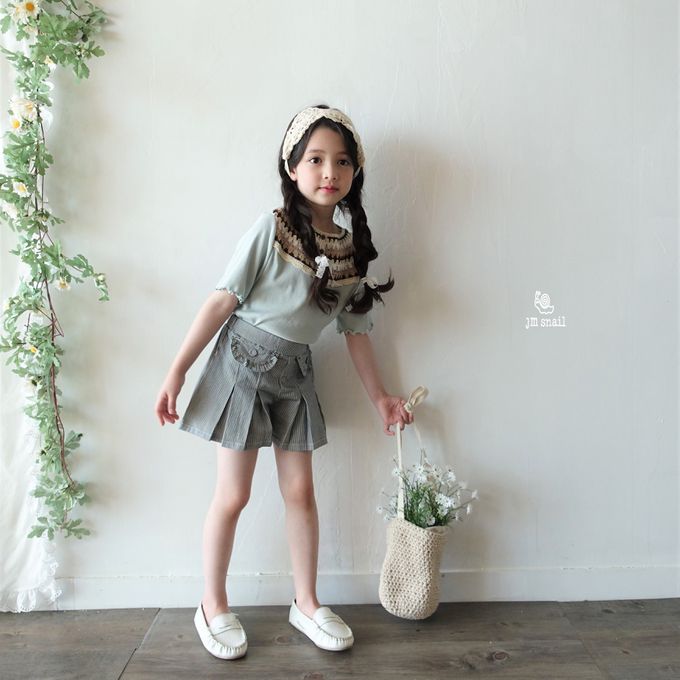 韓國 Jmsnail - 胸前針織花邊裝飾短袖上衣-米白