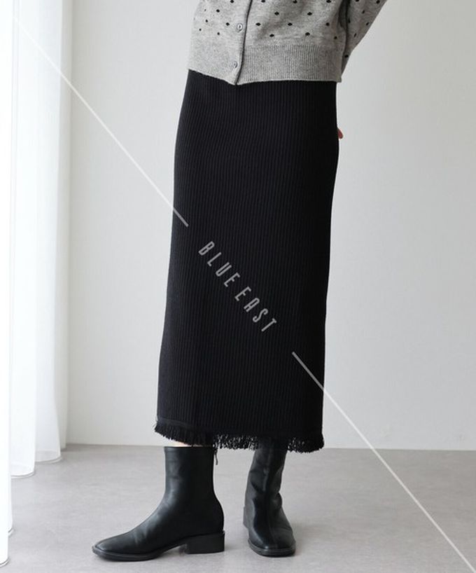 日本 BLUE EAST - 微閃亮羅紋針織流蘇開叉鉛筆裙-摩卡