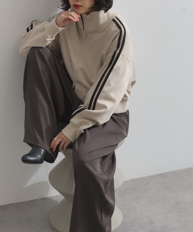 日本 ELENCARE DUE - 麂皮短絨休閒配色運動風夾克-炭黑x米杏領