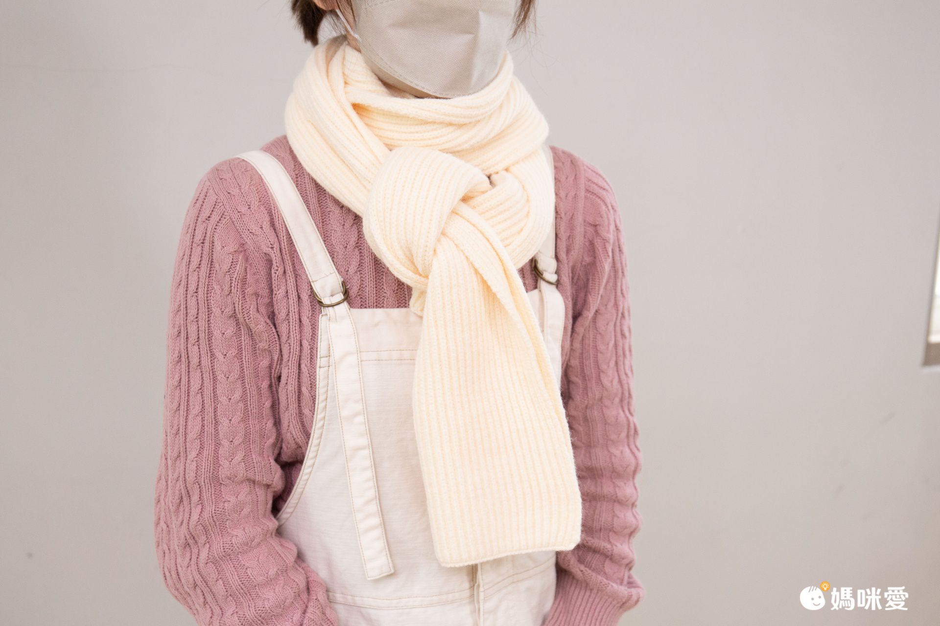 編媽精選 - 百搭直條紋針織圍巾-卡其色 (25x170cm)