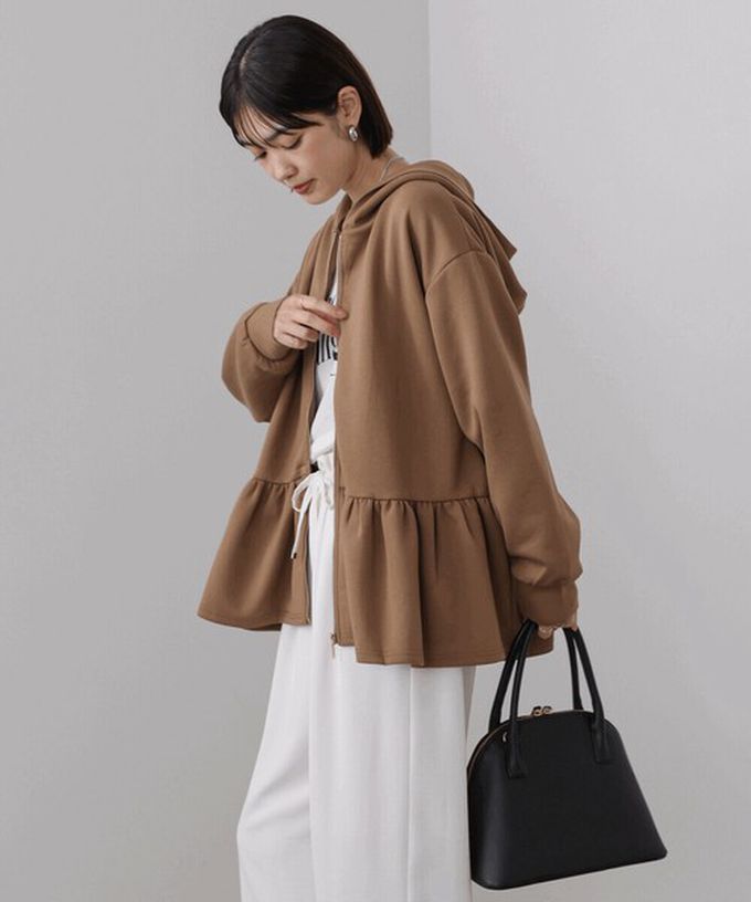 日本 Bab - 可愛荷葉下擺連帽運動風外套-黑