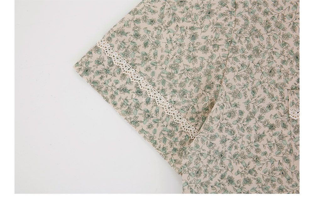 韓國 ULLALA - 滿版碎花短袖睡衣(兩件式) (FREE)