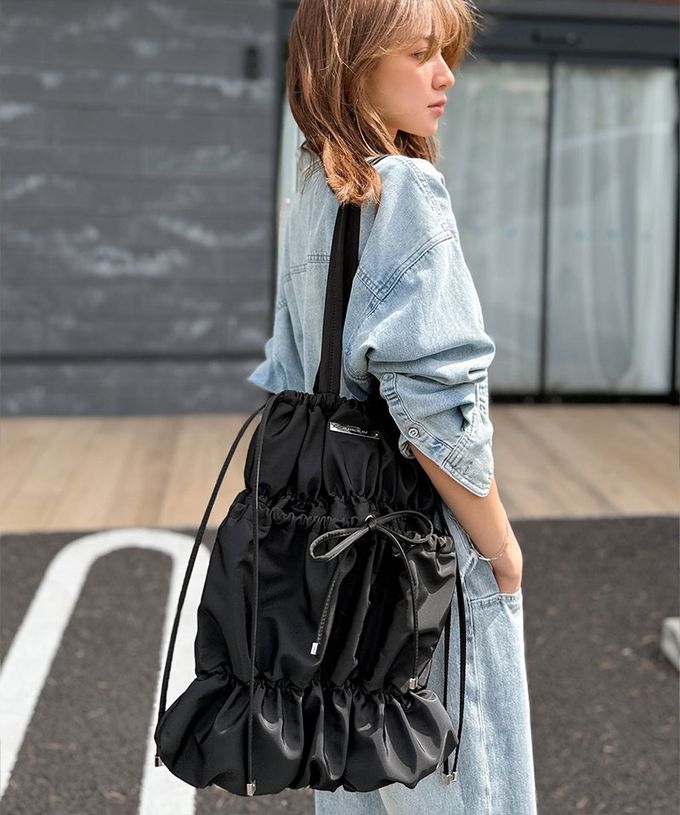 日本 Classical Elf - 休閒感皺摺蝴蝶結肩背包(可收A4)-淺灰