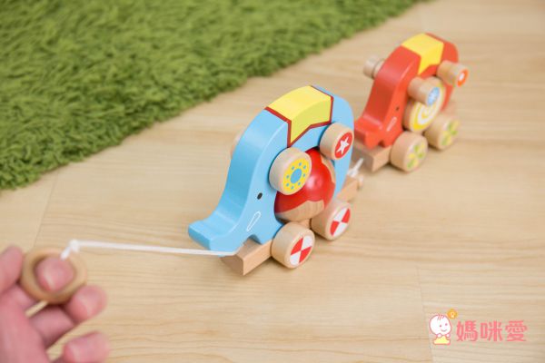 最適合寶寶的第一本書【日本 Ed.Inter 布書】