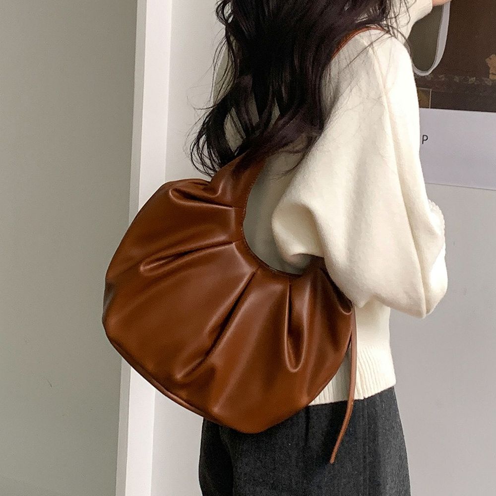 韓系小眾皺摺牛角皮革肩背/斜背包-咖啡棕