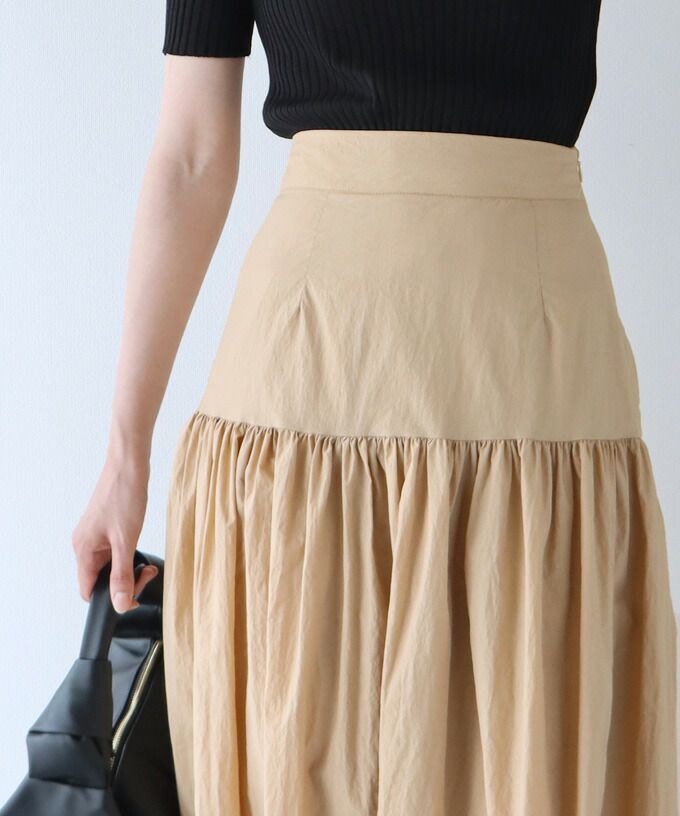 日本 BLUE EAST - 百搭顯瘦長裙-米杏