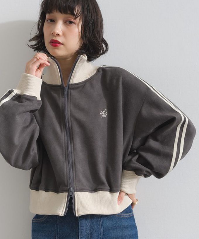 日本 ELENCARE DUE - 麂皮短絨休閒配色運動風夾克-象牙米