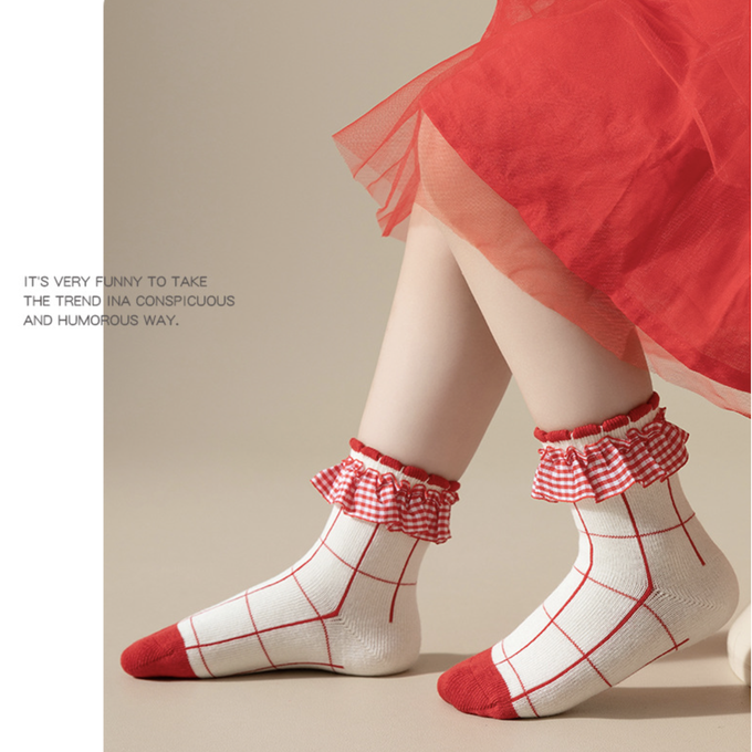 love, charlotte - 秋冬紅色卡通小熊可愛中筒棉襪-5 雙一組