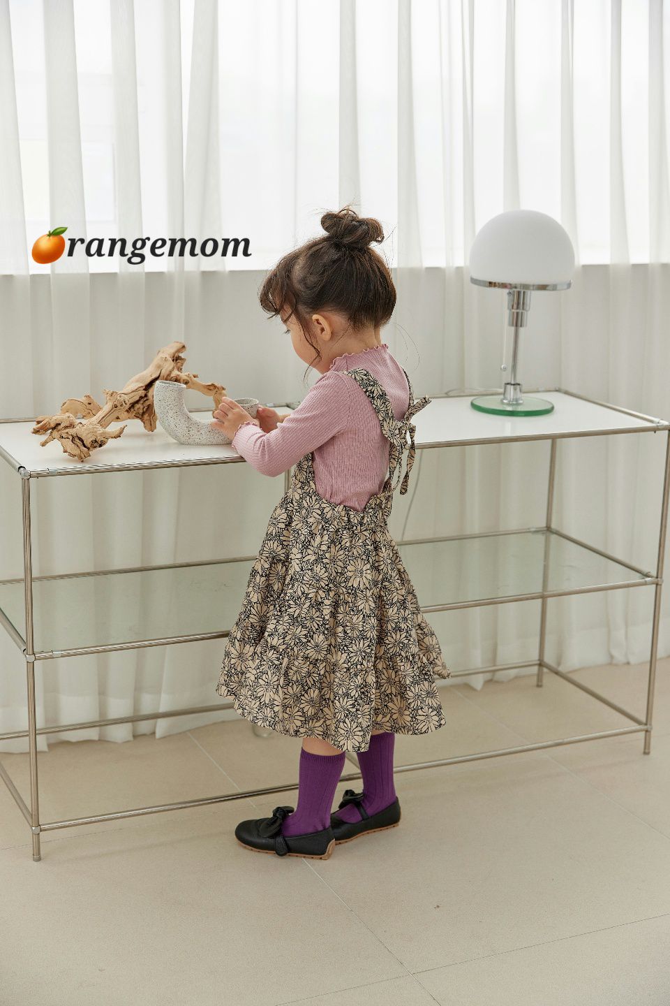 韓國 Orange Mom - 太陽花繪連身拼接吊帶裙-米X黑