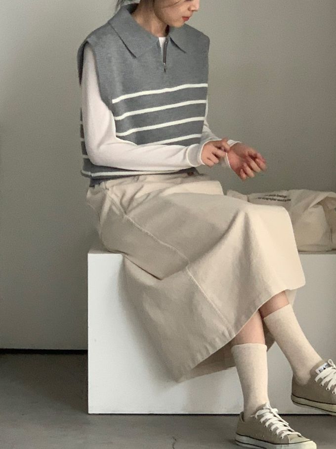 韓國女裝連線 - 拉鍊翻領條紋針織背心-灰 (FREE)