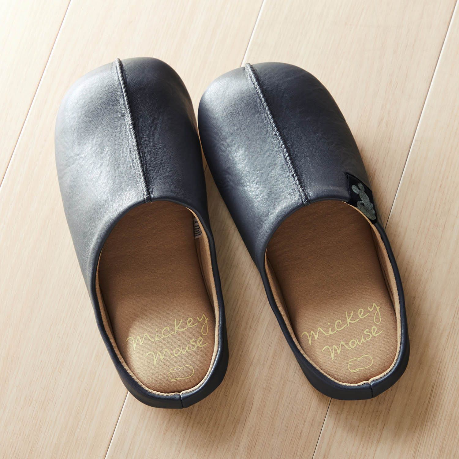 日本千趣會 - 迪士尼 麵包型室內拖鞋-簡約米奇