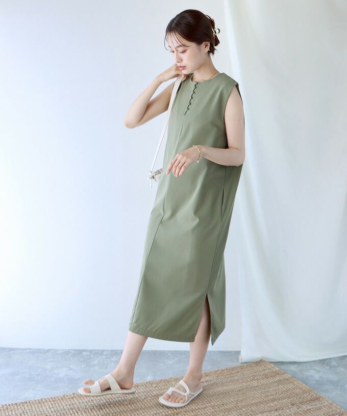 日本 BLUE EAST - 2WAY率性簡約V領連身洋裝/背心裙-黑