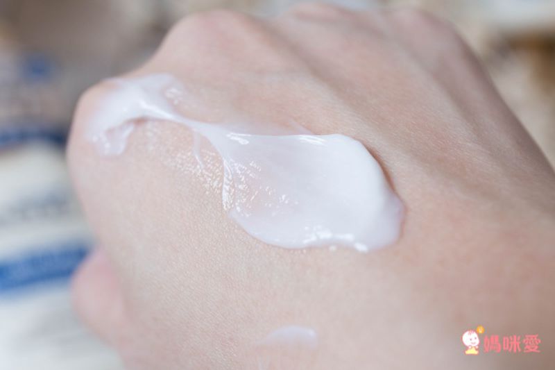 Aveeno 艾惟諾 - 燕麥高效舒緩保濕乳-354ml