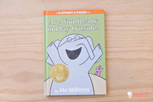 Elephant and Piggie: The Complete Collection 25本精裝本(附金屬書檔)