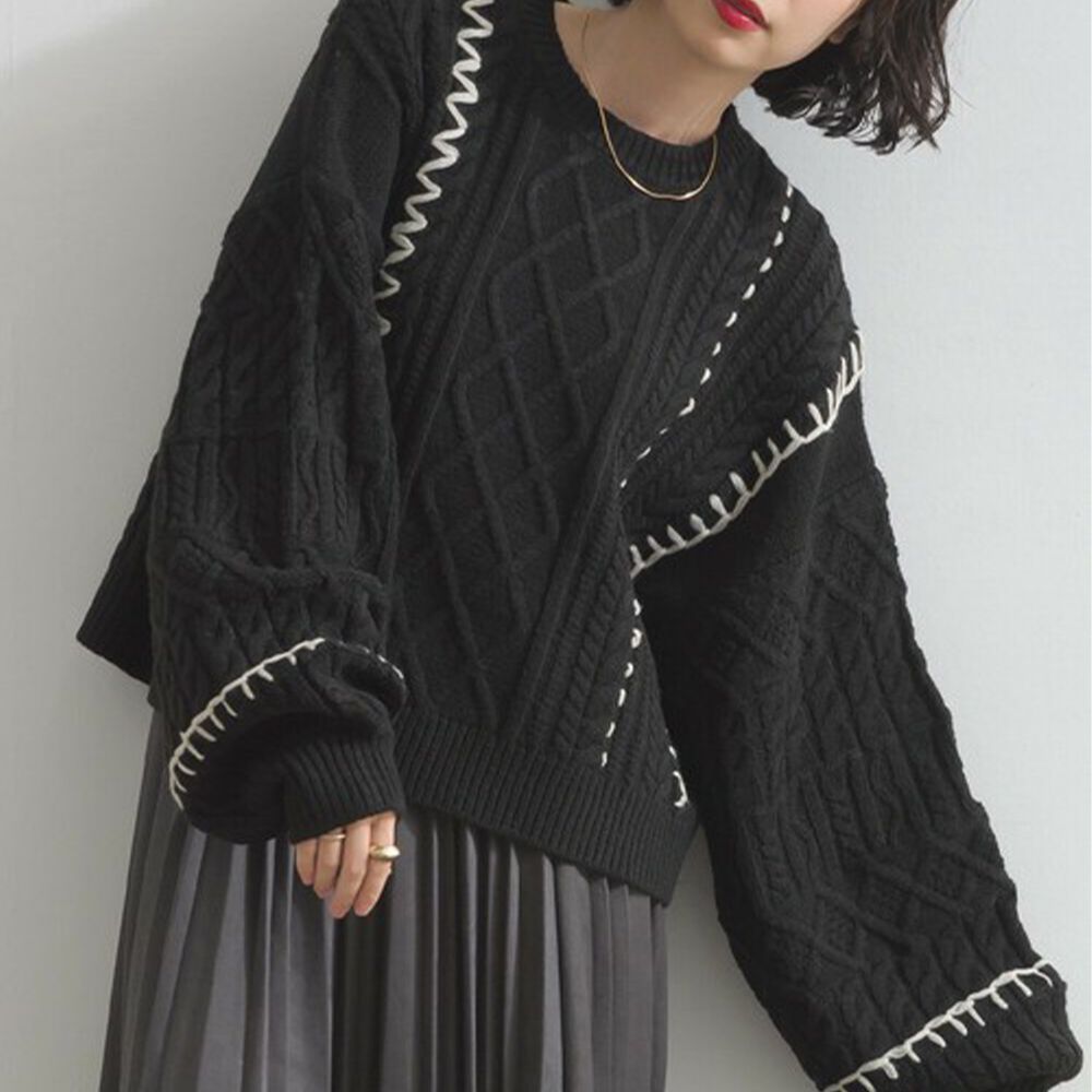 手工編織感柔美麻花紋理毛衣-黑