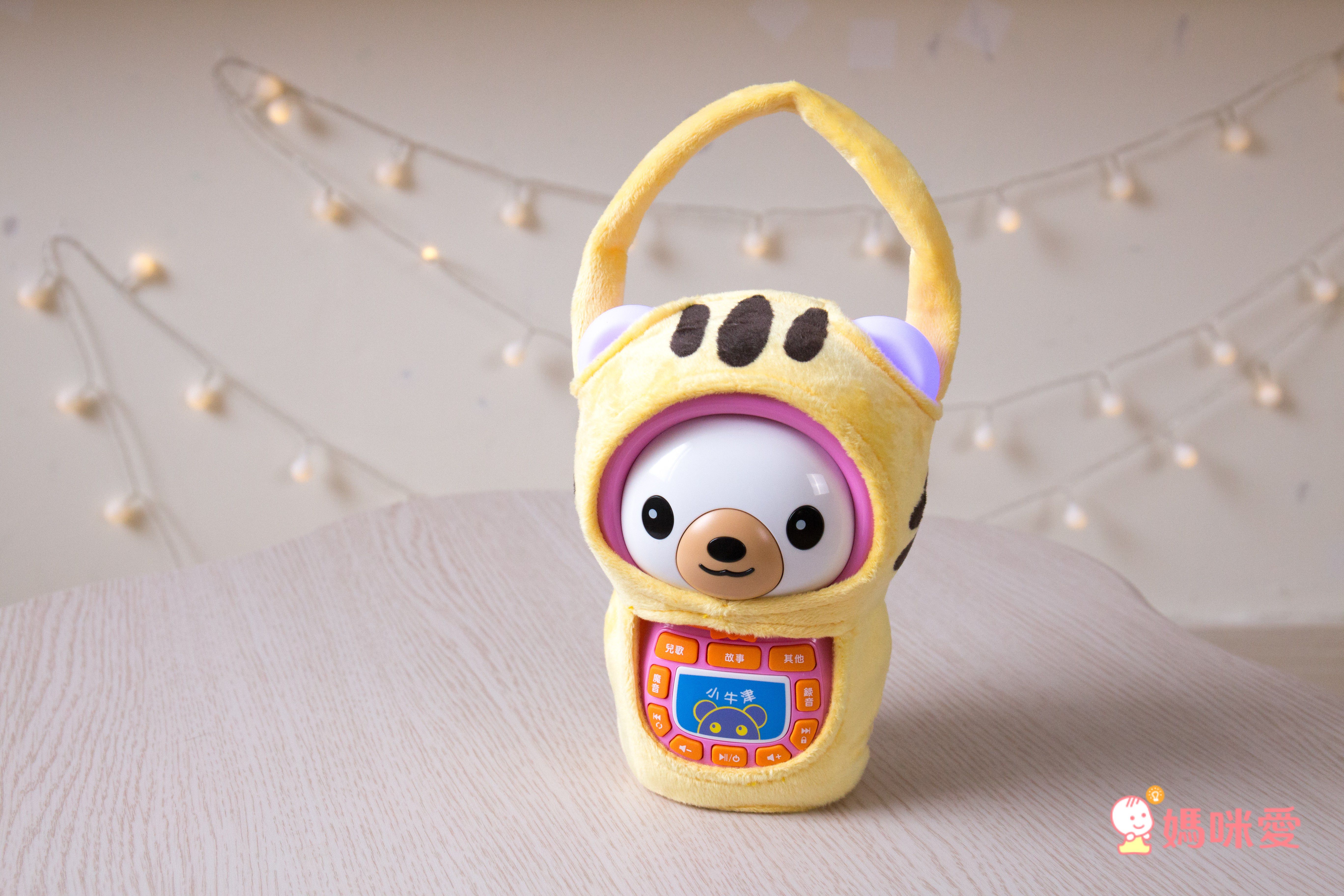 「媽媽界的好評傳說」小牛津帽 T 熊故事機