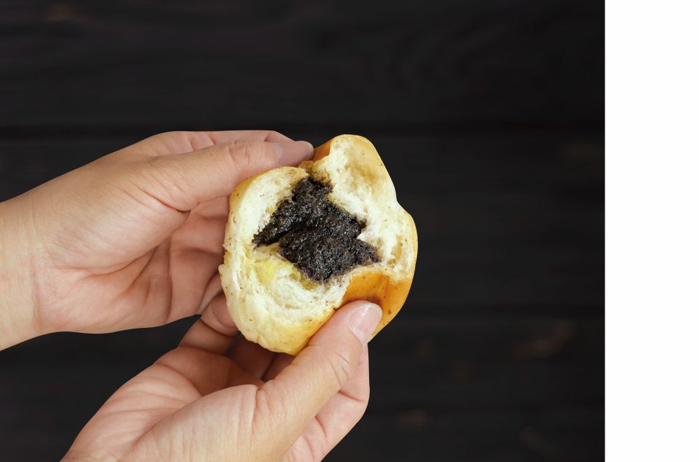 奧瑪烘焙 - 經典團購美食爆漿餐包人氣4包組(每包10顆）－老麵海鹽X1包、福源花生醬X1包、福源芝麻醬X1包、草莓奶油X1包