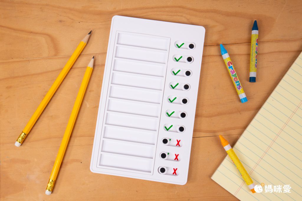 可替換式自律學習打卡板-MY CHORES-粉色 (20x12cm)-一張空白紙＋一打卡板