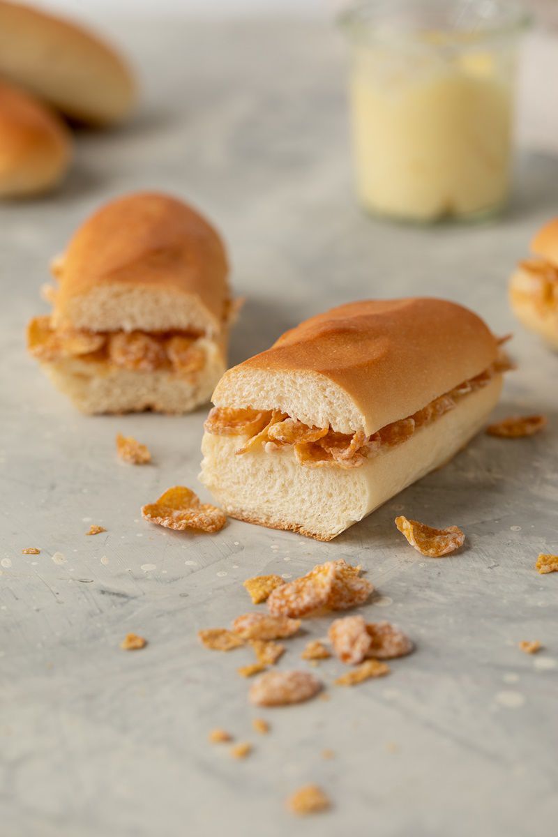 Candy Wedding - 北海道牛奶雪藏麵包-熱銷10入組 (純粹愛奶油*2/奶油加脆脆*2/奶油迷肉鬆*2/太妃吃果果*2/芝麻戀核果*2)