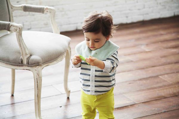 MARLMARL - 微笑圍兜兜-啾啾玩具系列-黃領結 (脖圍25-28cm)