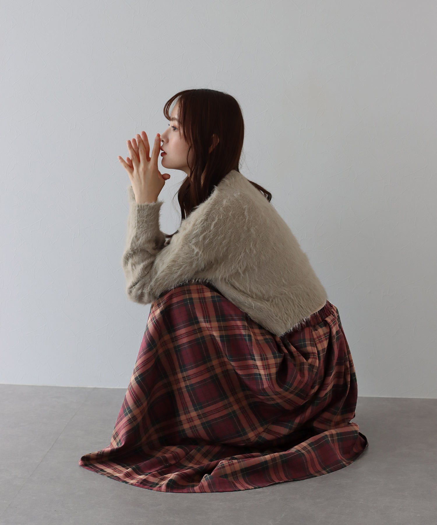 日本 BLUE EAST - [經典推薦]英倫格紋傘狀修身長裙-酒紅