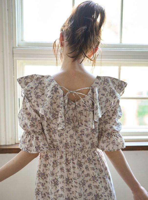 日本 GRL - 浪漫滿屋荷葉袖雪紡碎花洋裝-象牙杏