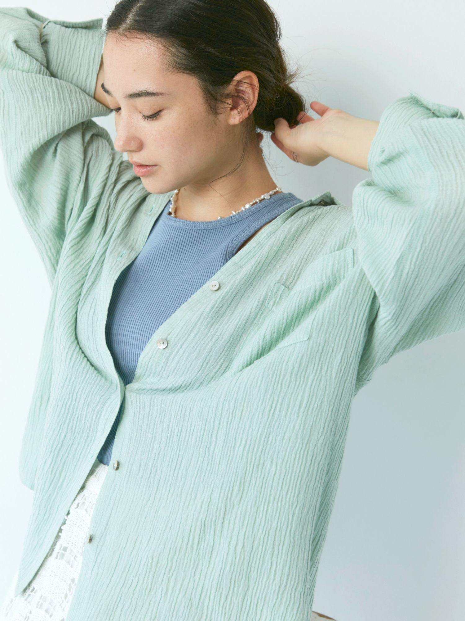 日本 Ungrid - 楊柳皺摺垂墜感襯衫-薄荷 (F)