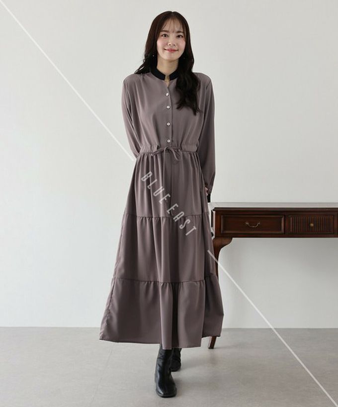 日本 BLUE EAST - [人氣款]簡約抽繩收腰長袖洋裝-斑點小花-淺灰