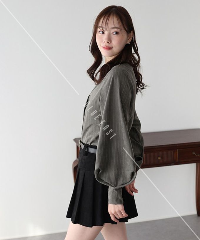 日本 BLUE EAST - 知性小立領澎澎氣球袖襯衫-黑