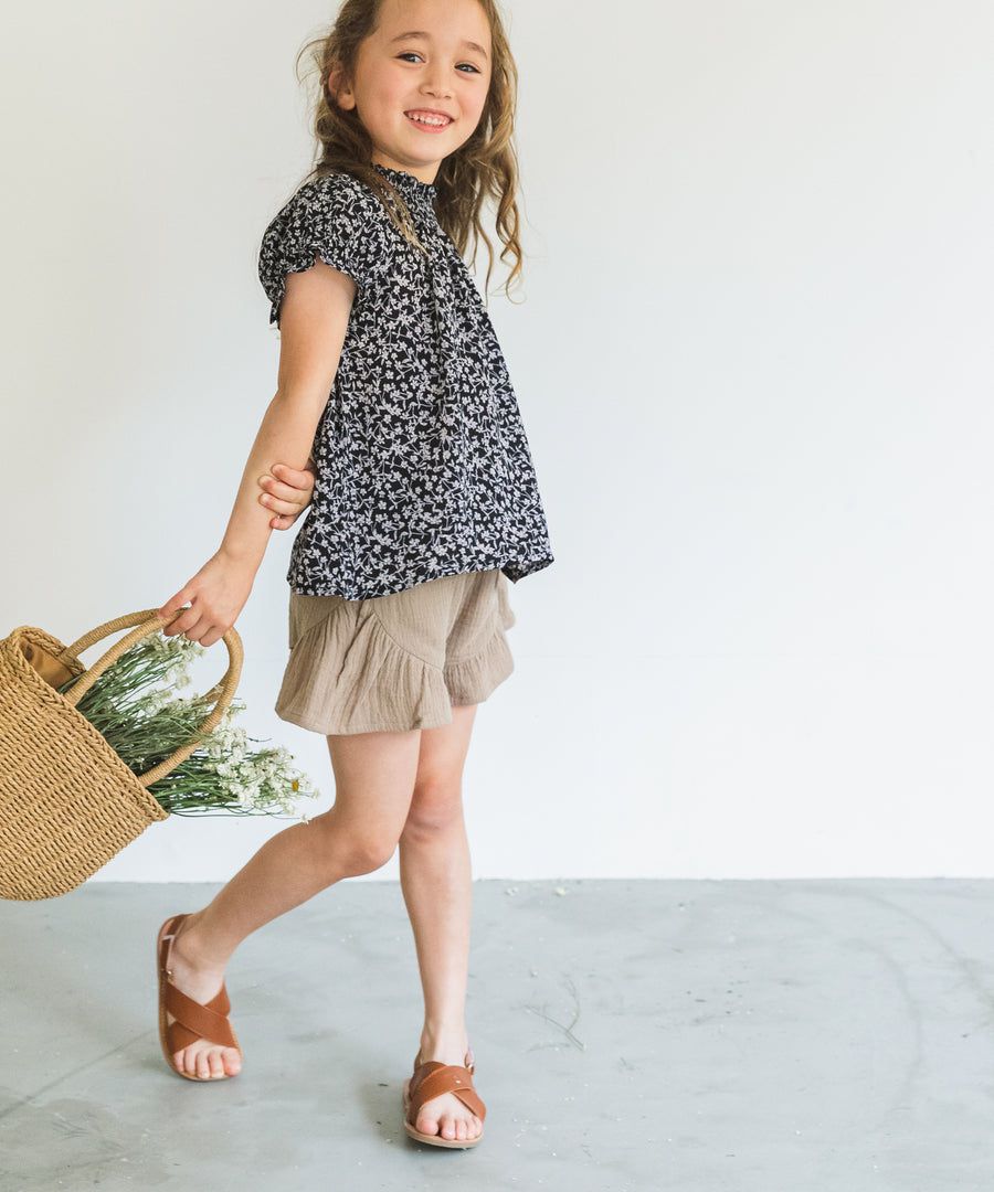 日本 PAIRMANON - 純棉荷葉造型皺皺短褲-杏