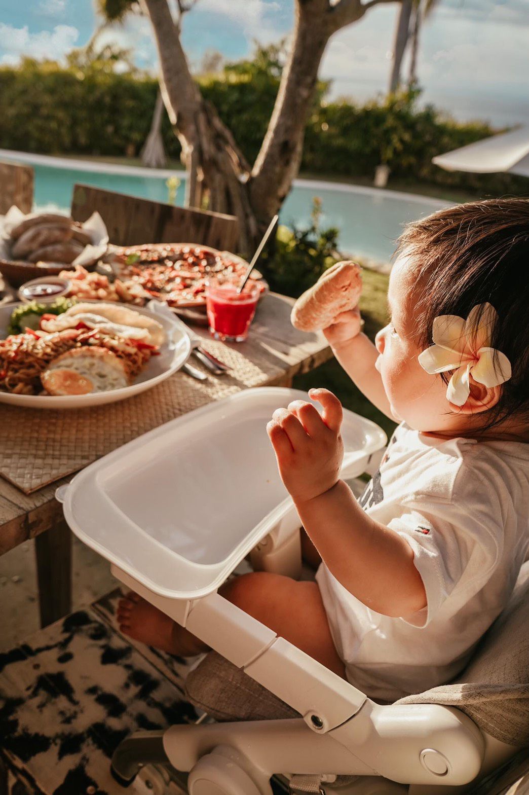 英國 Unilove - Feed Me攜帶式寶寶椅墊-黑糖珍珠黑