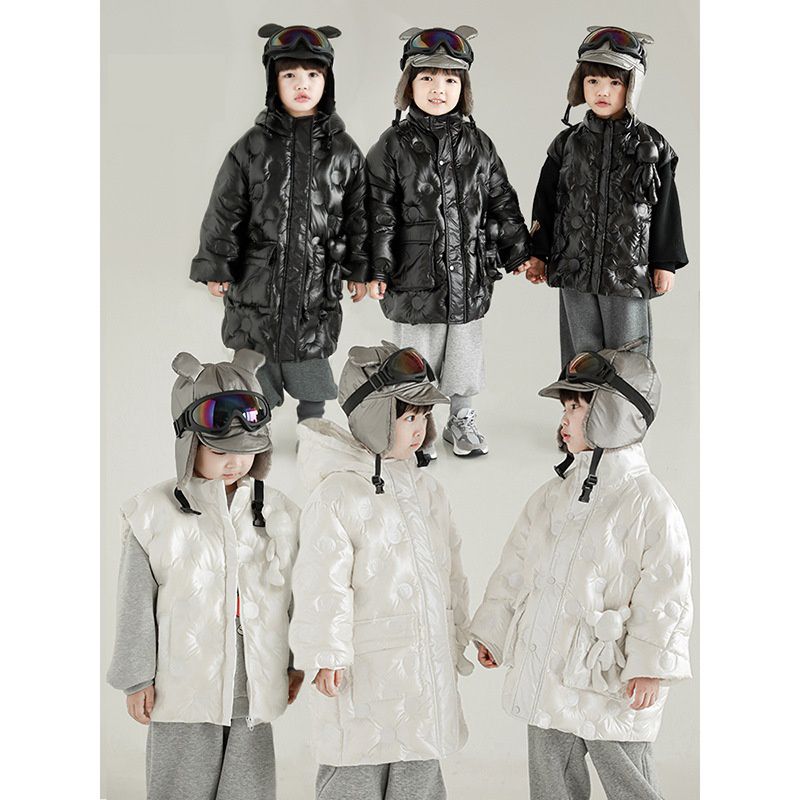 TONGMO - (90%鴨絨)可拆卸太空感立領羽絨外套-熊熊-米白色