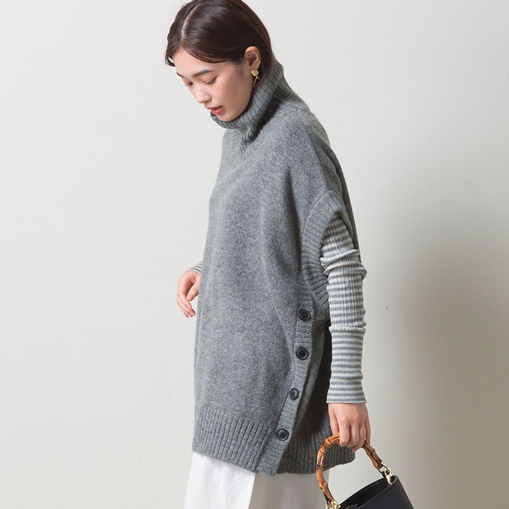 日本 OMNES - 95%羊毛混紡 高領側排釦針織背心-灰