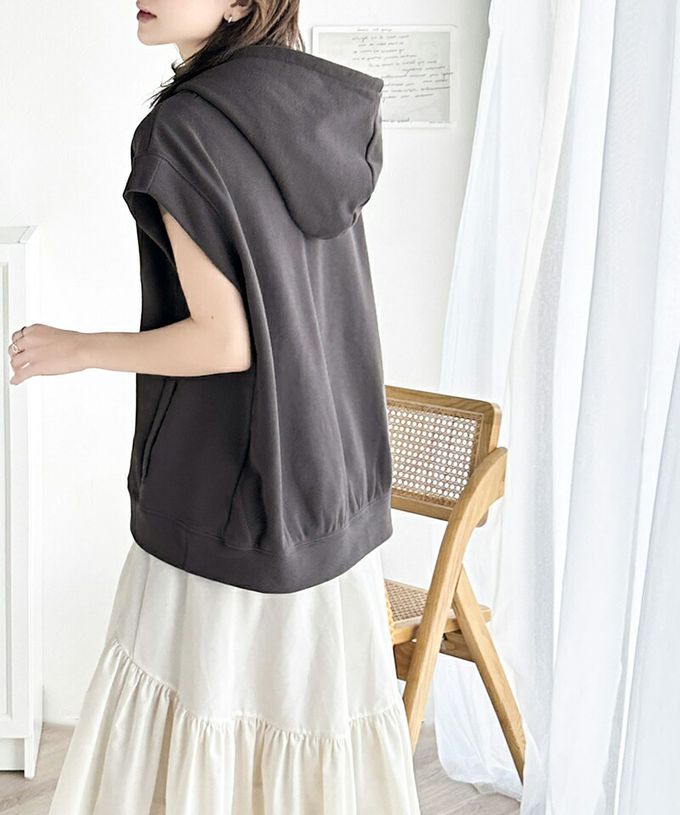 日本 Classical Elf - Java 深V領休閒寬短袖連帽上衣-淺灰