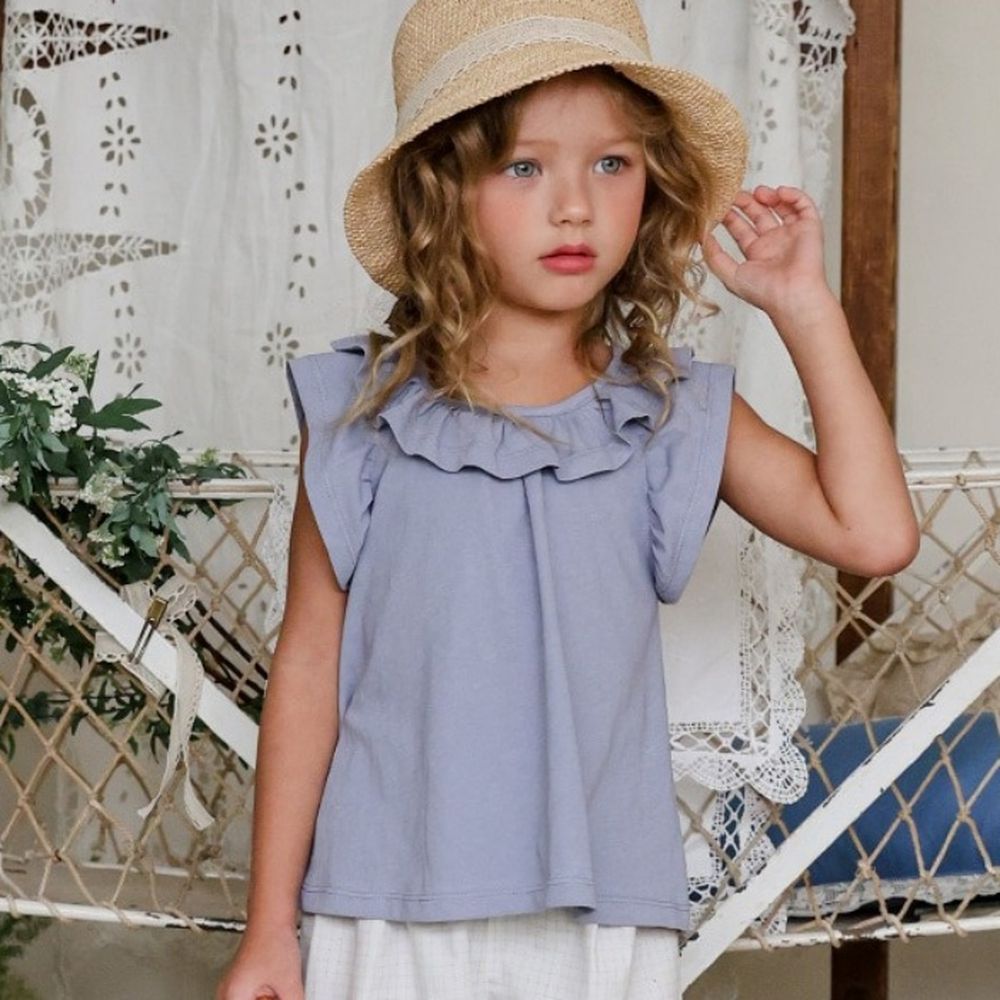 Puellaflo 清甜荷葉領純棉飛飛袖上衣-霧藍