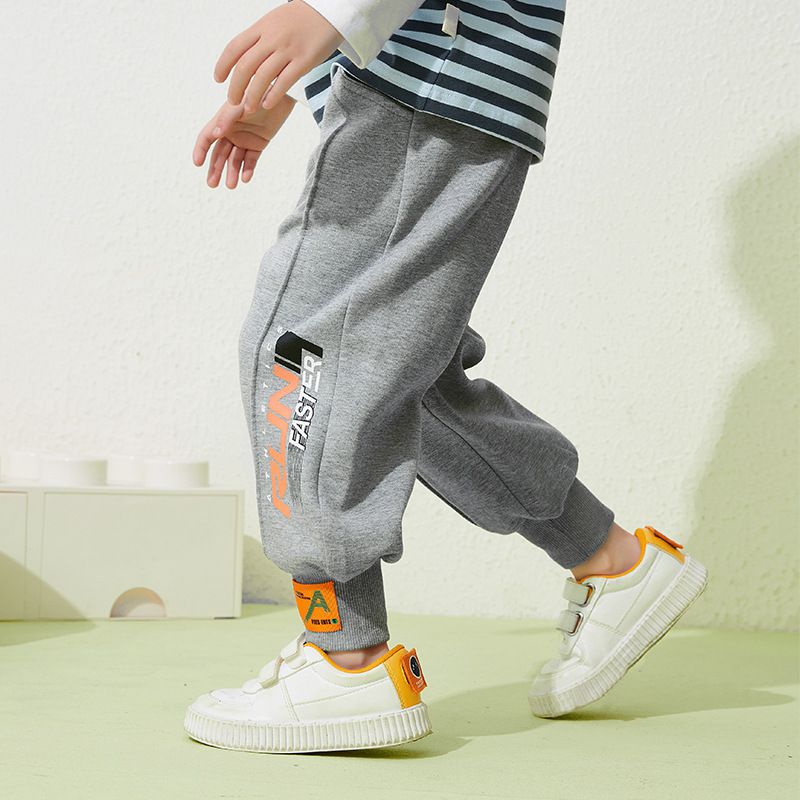 運動風棉質腰鬆緊加寬束口休閒長褲-RUN FASTER-淺灰色