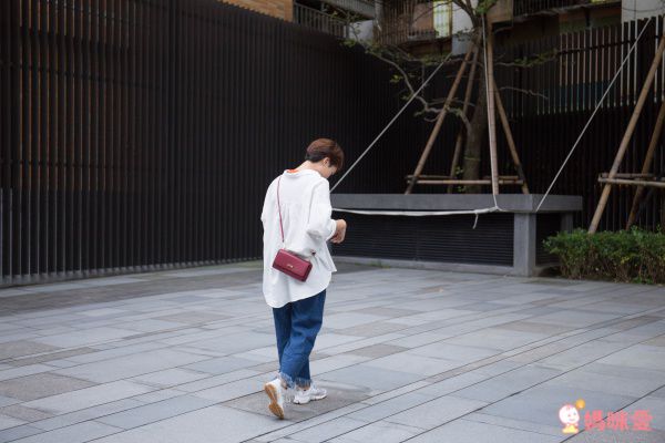 日本 cachecache - 3way蝴蝶結錢夾包-SILGY銀粉x灰