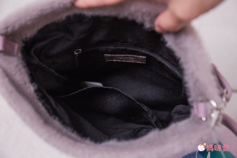 日本 COOCO - SMILEY聯名款 毛絨手提包/托特包(附小包)-芥黃 (W25*H23*D15cm)