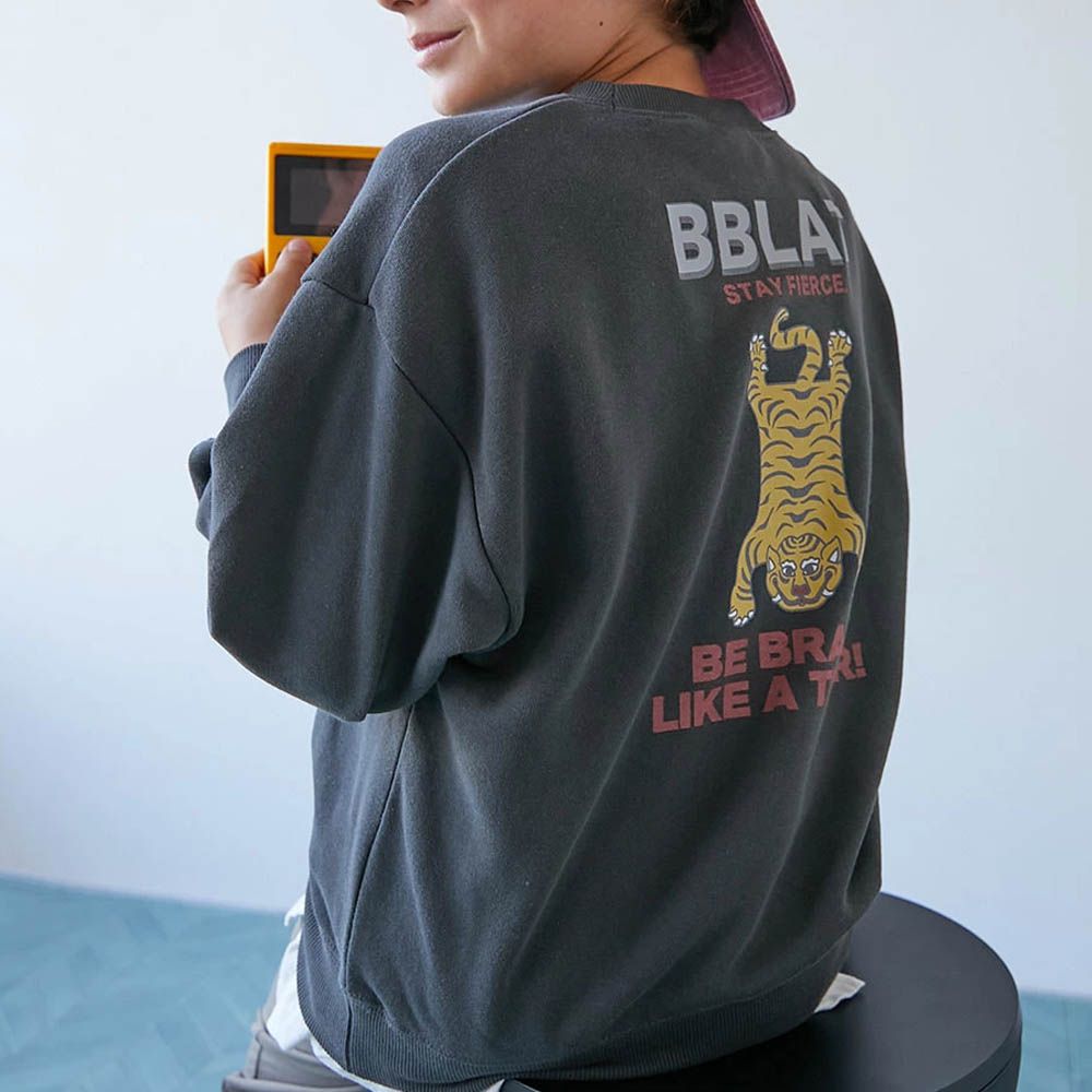 熱銷定番 印花縮口長袖上衣-老虎-炭黑