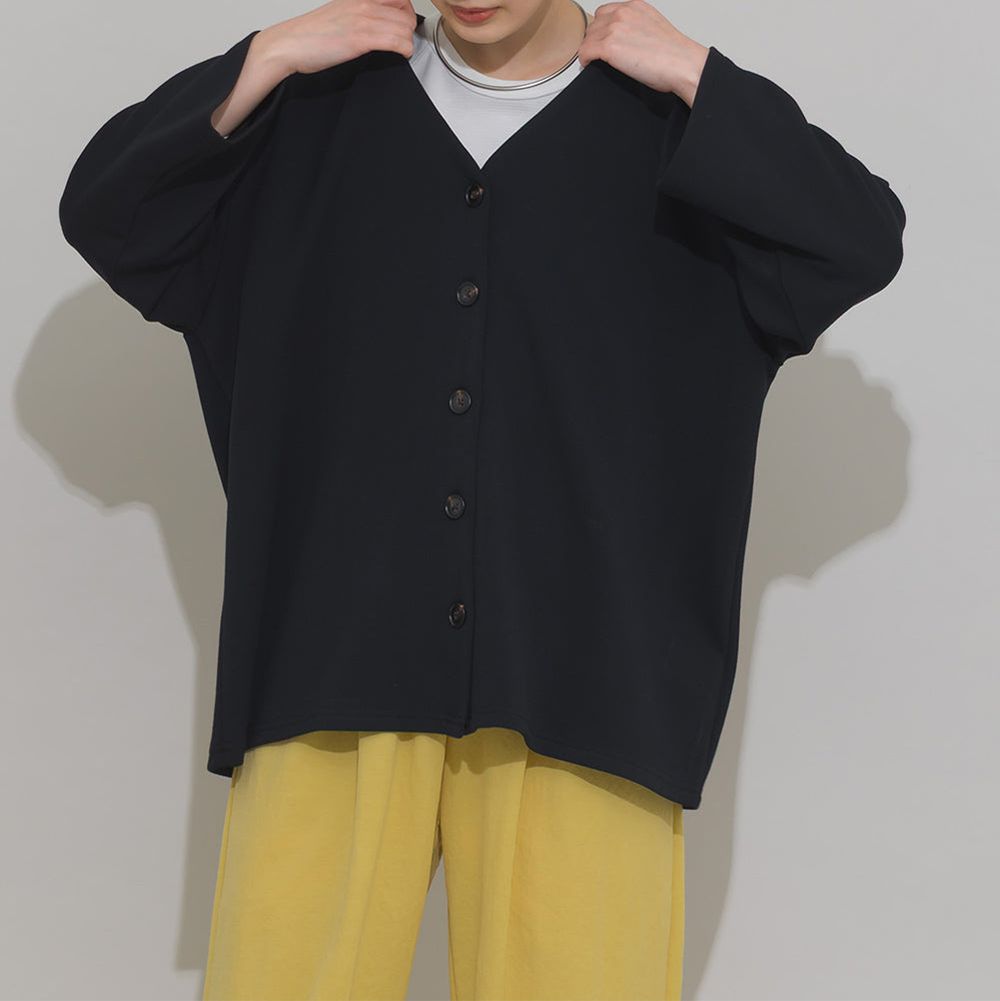 抗UV抗花粉 柔滑無領開襟衫外套-黑