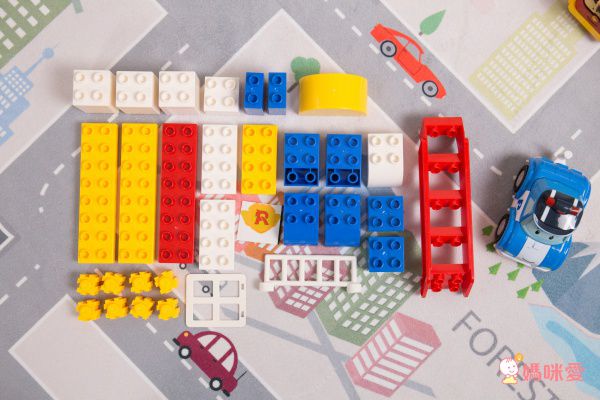 POLI 波力 - 安寶積木組